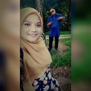 Intan Suhana profile icon