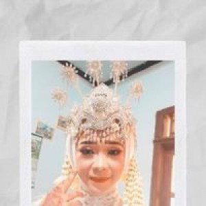 Tina Ragil profile icon