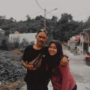 Chelezya Manoppo profile icon