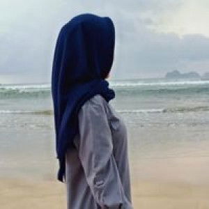 Heni Hidayati profile icon