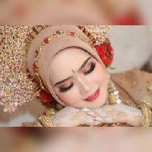 Sherly Kartika Putri profile icon