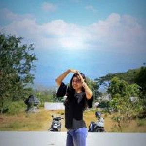 Ririn Benu profile icon