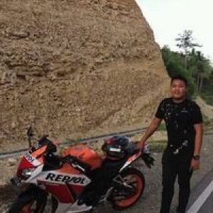 Ikhy Riklanto Usman profile icon