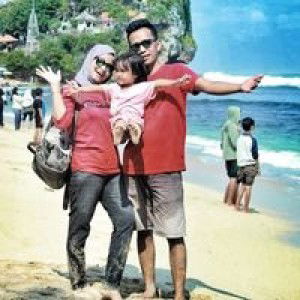 Okty Vhie profile icon