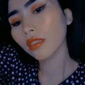 Indah Julianti Kartika II profile icon