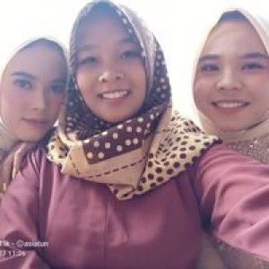 Atun Asiah profile icon