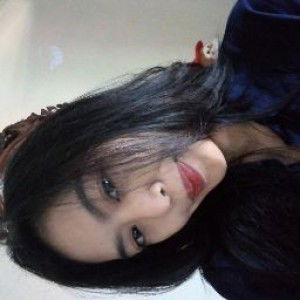 dwi karlina profile icon