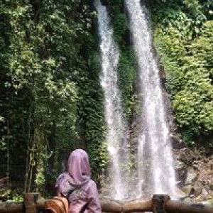 Adila Mega profile icon