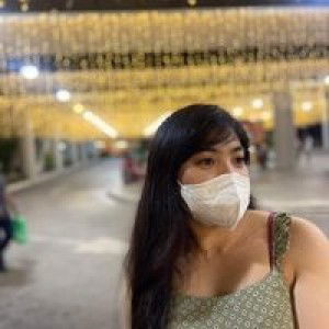 RO RE Jen profile icon