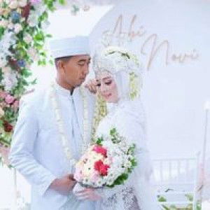 Novita Candra Prahastini S profile icon