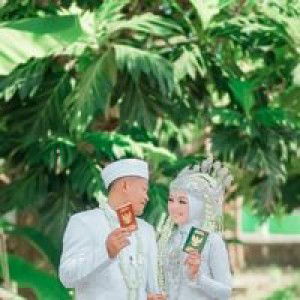 Adinda Aynun profile icon