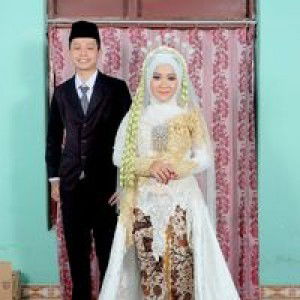 Anik Nofiana profile icon