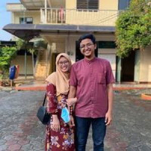 Leli Sitinurhaliza profile icon