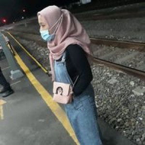 Nur Embem profile icon