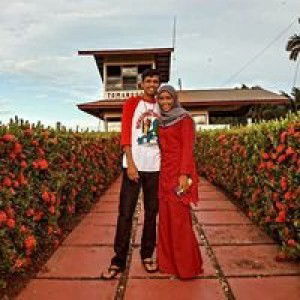 Nurainie Eniek profile icon