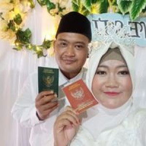 Nesti Yuliani profile icon