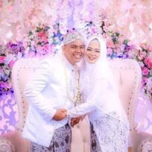 Dyah Sholeha Mastam profile icon