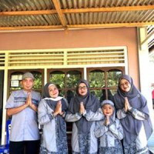 Echi Lestari M profile icon