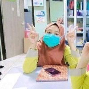 Yuni Agustini profile icon