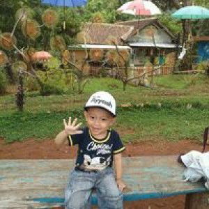 Indah Purnamasari profile icon