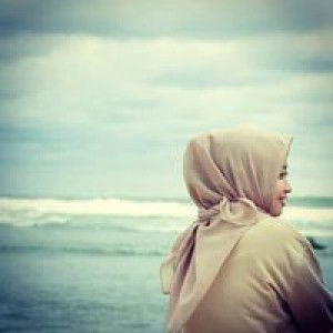 R Artha Nugraheni profile icon