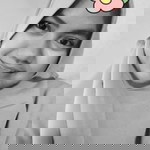 Unie Queennie profile icon