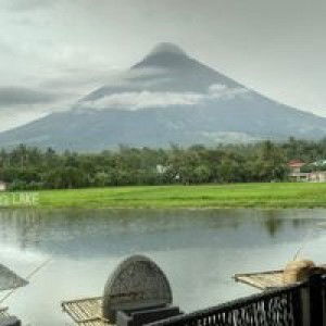 Larry Valencia profile icon