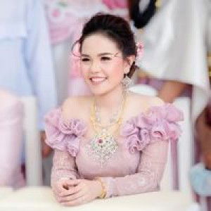 Feem Suteekan profile icon