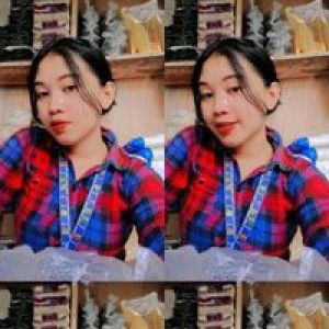 Lia Sintia profile icon