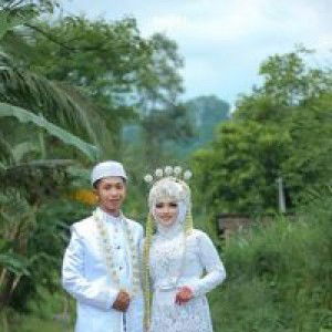 Luluk Rahma profile icon