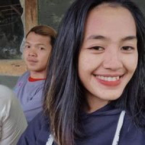 Ayu Oktaviana profile icon