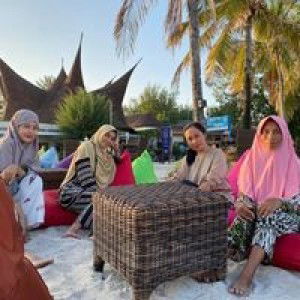 Widya Riskam profile icon