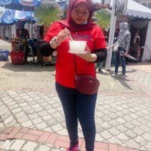 Nur Shazlina profile icon