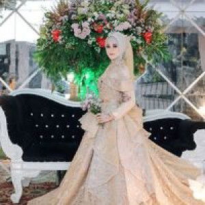 Anggi Putri profile icon