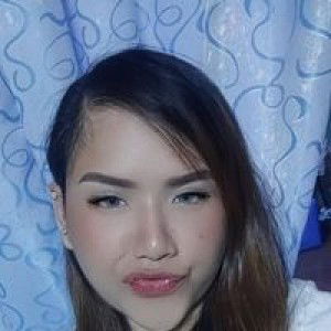 Arlyn May Valmocena Manabat profile icon