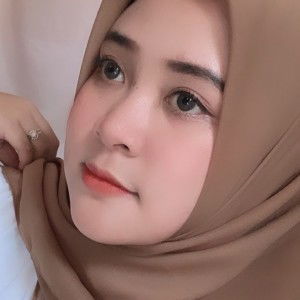 Sri Astuti profile icon