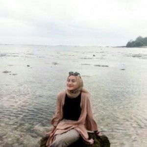 Tria Islamiyati profile icon