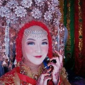 Melvi Selastari profile icon