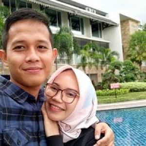 Yosi Pebrianti profile icon