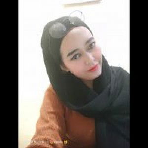 Momon Calista profile icon