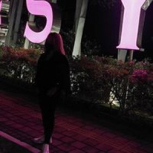 Sindi Puspita profile icon