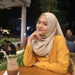 Nafi' Azmina profile icon