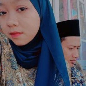 Lili Yuliana profile icon