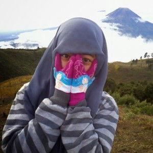 Debby Putriani profile icon