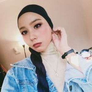 Azrina Sakiran profile icon