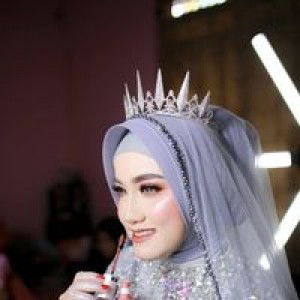 Sinta ApriLia profile icon