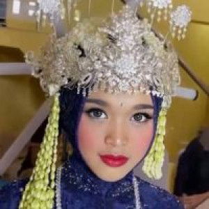 Tth Yana W profile icon