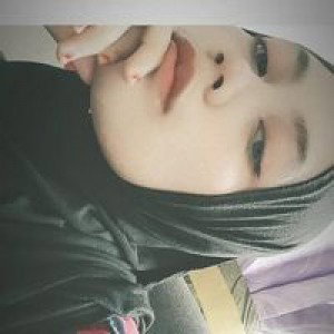 Nur Syawaniey profile icon