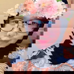 bella izham profile icon
