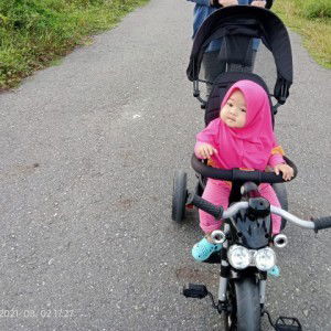 sri wahyuni kamal profile icon